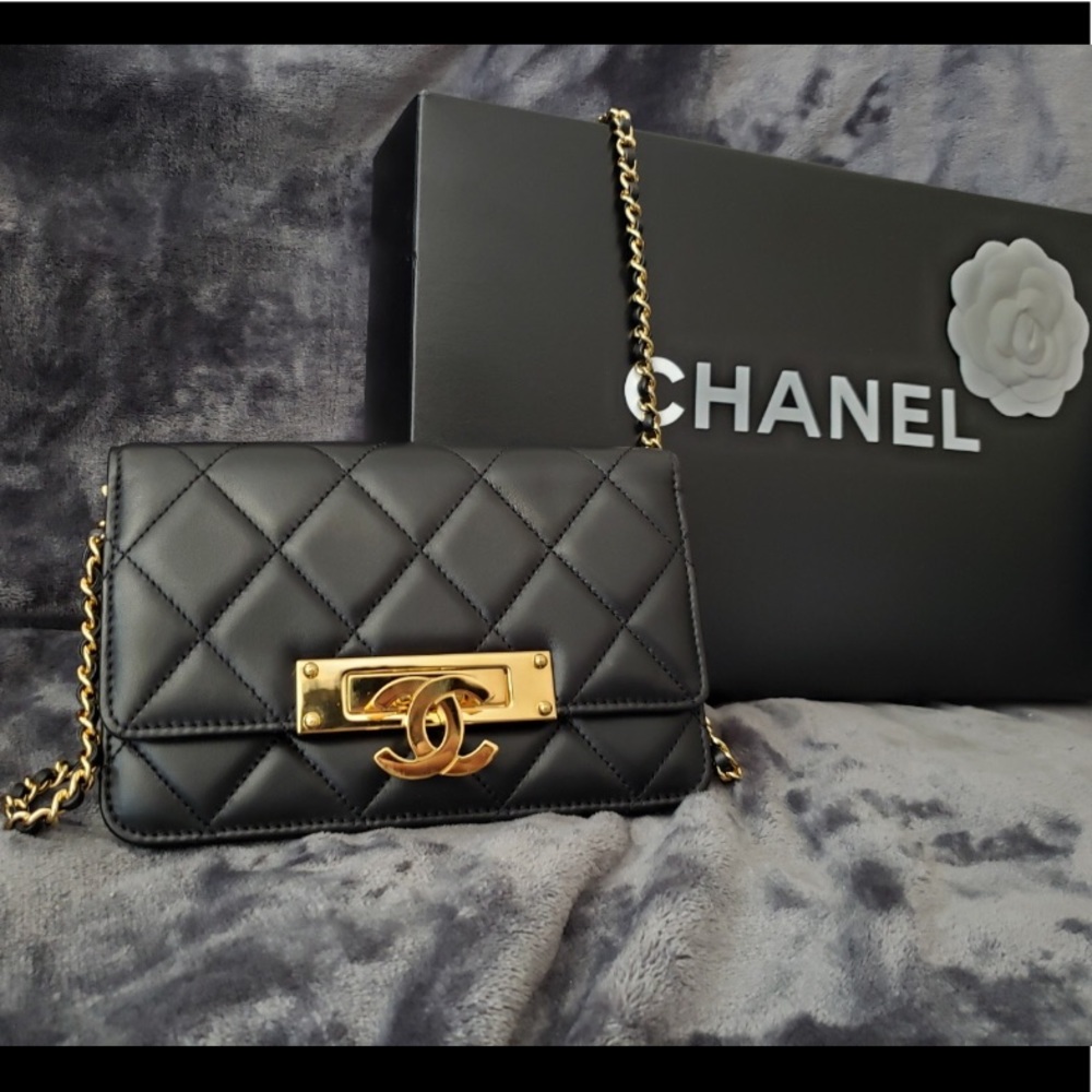 CHANEL•CHANEL•CHANEL
